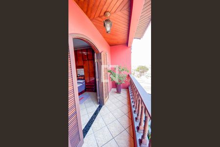 Casa à venda com 280m², 4 quartos e 4 vagasVaranda da Suite 1