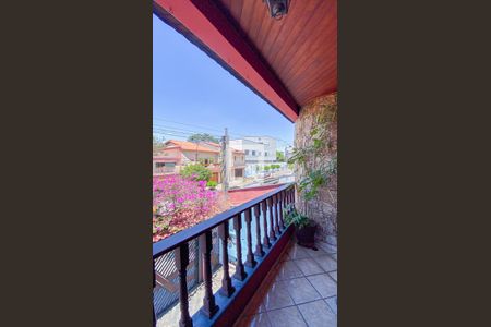 Casa à venda com 280m², 4 quartos e 4 vagasVaranda da Suite 1