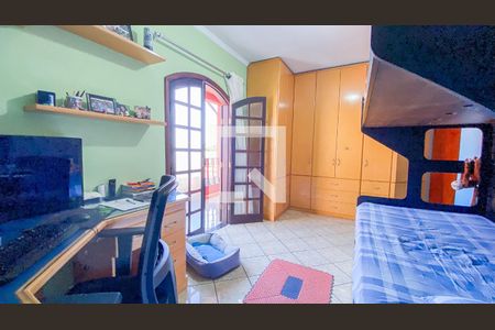 Casa à venda com 280m², 4 quartos e 4 vagasSuíte 4