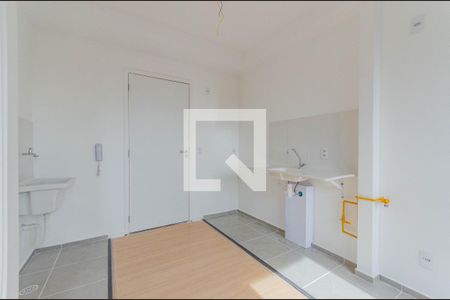 Apartamento para alugar com 24m², 1 quarto e sem vaga Apartamento para alugar com 24m², 1 quarto e sem vagaCozinha e Área de Serviço
