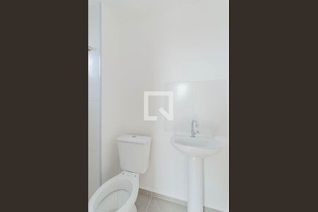 Banheiro de apartamento para alugar com 1 quarto, 24m² em Sé, São Paulo