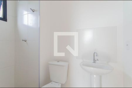 Banheiro de apartamento para alugar com 1 quarto, 24m² em Sé, São Paulo