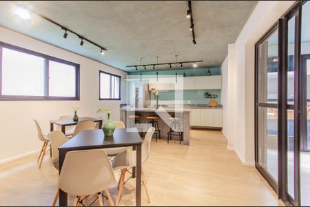 Apartamento para alugar com 24m², 1 quarto e sem vaga Apartamento para alugar com 24m², 1 quarto e sem vagaÁrea comum - Salão de festas