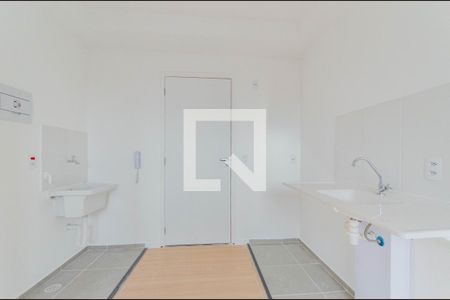 Apartamento para alugar com 24m², 1 quarto e sem vaga Apartamento para alugar com 24m², 1 quarto e sem vagaCozinha e Área de Serviço