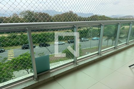 Varanda  de apartamento para alugar com 2 quartos, 88m² em Jacarepaguá, Rio de Janeiro