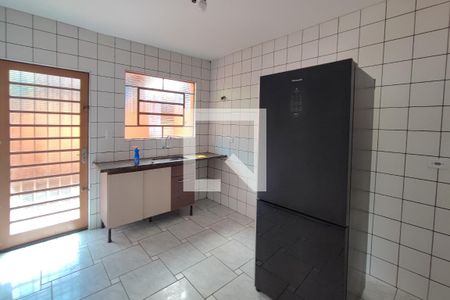 Casa para alugar com 75m², 2 quartos e 1 vagaCozinha
