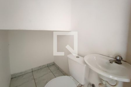 Casa para alugar com 75m², 2 quartos e 1 vagaLavabo