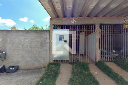Casa para alugar com 75m², 2 quartos e 1 vagaFachada