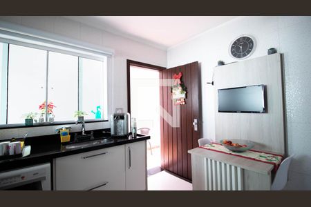 Casa à venda com 125m², 3 quartos e 4 vagas Casa à venda com 125m², 3 quartos e 4 vagasCozinha