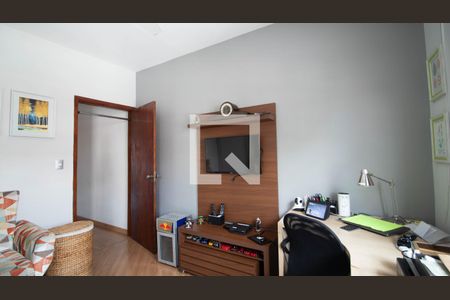 Casa à venda com 125m², 3 quartos e 4 vagas Casa à venda com 125m², 3 quartos e 4 vagasQuarto 3