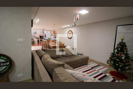 Casa à venda com 125m², 3 quartos e 4 vagas Casa à venda com 125m², 3 quartos e 4 vagasSala