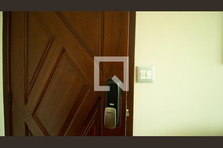 Sala 1 detalhe de casa à venda com 3 quartos, 125m² em Vila Mazzei, São Paulo