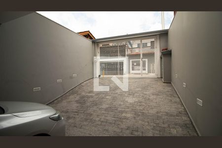 Casa à venda com 125m², 3 quartos e 4 vagas Casa à venda com 125m², 3 quartos e 4 vagasGaragem