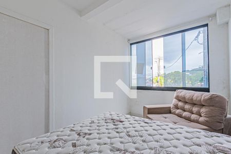 Quarto de casa para alugar com 1 quarto, 42m² em Forquilhinhas, São José