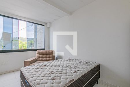 Quarto de casa para alugar com 1 quarto, 42m² em Forquilhinhas, São José