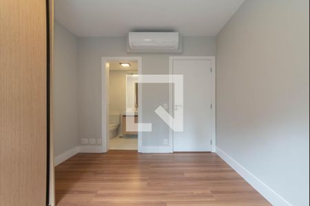 Apartamento à venda com 192m², 3 quartos e 4 vagasSuíte 1