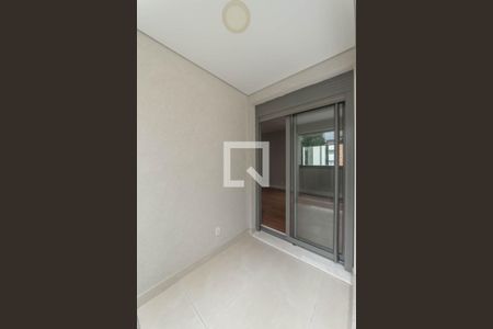 Apartamento à venda com 192m², 3 quartos e 4 vagasSuíte 3 - Sacada