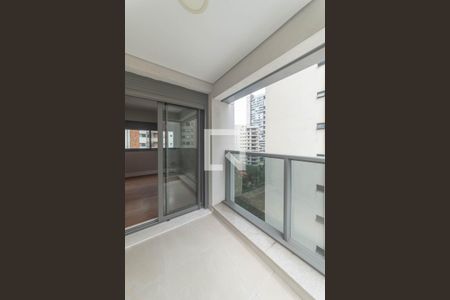 Apartamento à venda com 192m², 3 quartos e 4 vagasSuíte 3 - Sacada