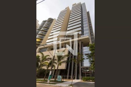 Apartamento à venda com 192m², 3 quartos e 4 vagasFachada