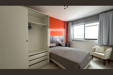Quarto 2 de apartamento para alugar com 2 quartos, 62m² em Alto da Glória, Curitiba