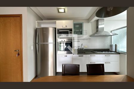 Apartamento para alugar com 62m², 2 quartos e 2 vagasCozinha