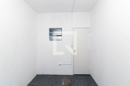 Casa à venda com 5 quartos, 200m² em Vila Ponte Rasa, São Paulo