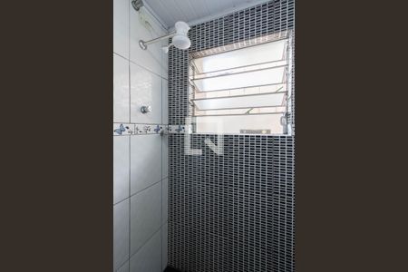 Banheiro de casa para alugar com 1 quarto, 50m² em Jardim Santa Rita, Guarulhos