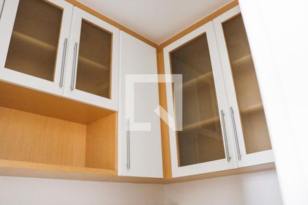 Apartamento à venda com 110m², 3 quartos e 2 vagas Apartamento à venda com 110m², 3 quartos e 2 vagasEscritório