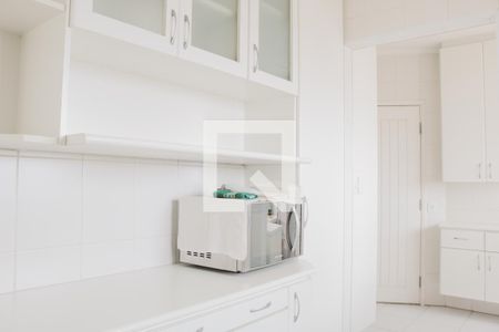 Apartamento à venda com 110m², 3 quartos e 2 vagas Apartamento à venda com 110m², 3 quartos e 2 vagasCozinha