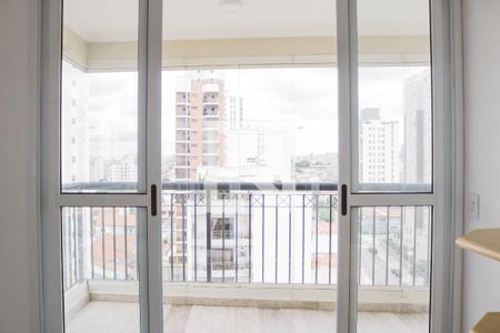 Apartamento à venda com 110m², 3 quartos e 2 vagas Apartamento à venda com 110m², 3 quartos e 2 vagasVaranda