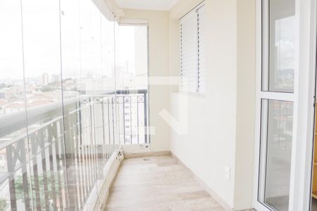 Apartamento à venda com 110m², 3 quartos e 2 vagas Apartamento à venda com 110m², 3 quartos e 2 vagasVaranda