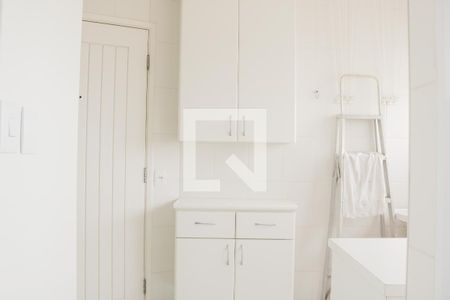 Apartamento à venda com 110m², 3 quartos e 2 vagas Apartamento à venda com 110m², 3 quartos e 2 vagasÁrea de Serviço