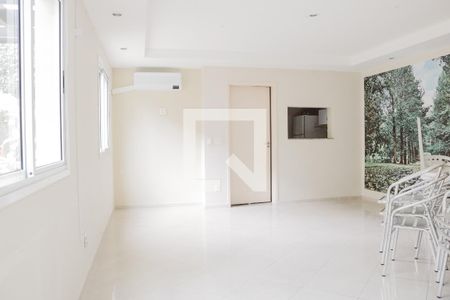 Apartamento à venda com 110m², 3 quartos e 2 vagas Apartamento à venda com 110m², 3 quartos e 2 vagasSalão de Festas