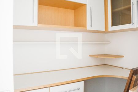 Apartamento à venda com 110m², 3 quartos e 2 vagas Apartamento à venda com 110m², 3 quartos e 2 vagasEscritório