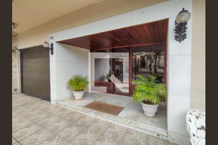 Apartamento à venda com 120m², 3 quartos e sem vagaFachada e portaria