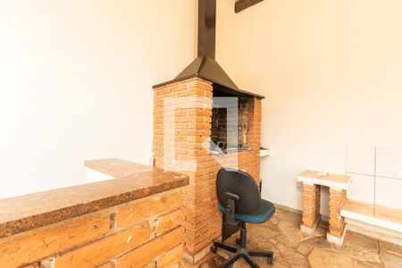 Casa para alugar com 218m², 4 quartos e 3 vagasÁrea comum