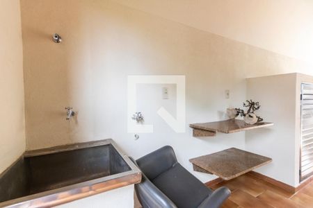 Casa para alugar com 218m², 4 quartos e 3 vagasÁrea de Serviço