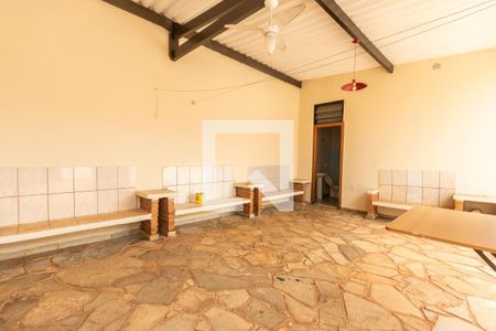 Casa para alugar com 218m², 4 quartos e 3 vagasÁrea comum
