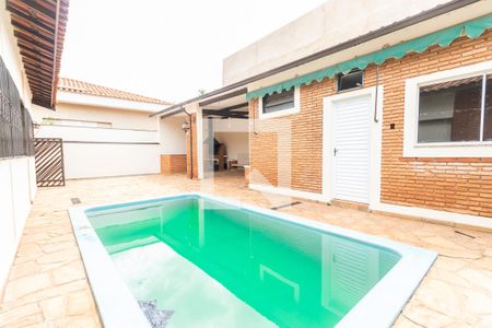 Casa para alugar com 218m², 4 quartos e 3 vagasÁrea comum