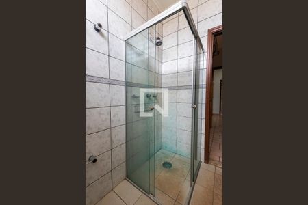 Casa para alugar com 218m², 4 quartos e 3 vagasBanheiro 2