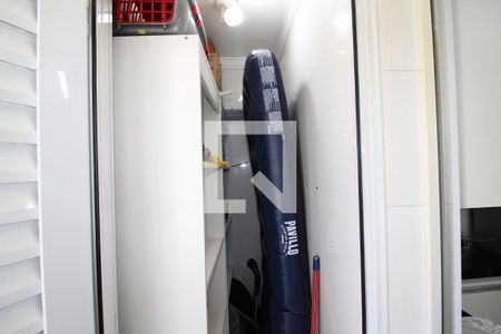 Apartamento à venda com 68m², 2 quartos e 2 vagasÁrea de Serviço