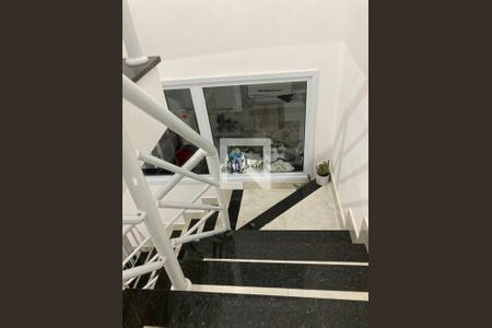 Casa à venda com 65m², 2 quartos e 2 vagas