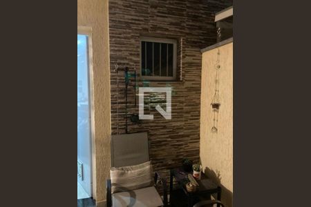 Casa à venda com 2 quartos, 65m² em Guaiauna, São Paulo