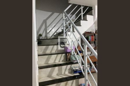 Casa à venda com 65m², 2 quartos e 2 vagas