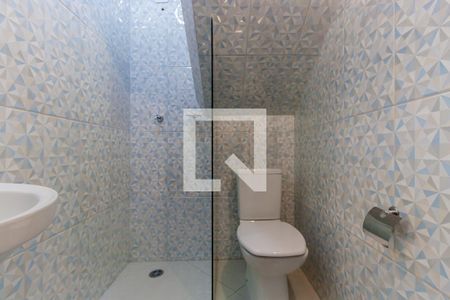 Casa para alugar com 45m², 1 quarto e sem vaga Casa para alugar com 45m², 1 quarto e sem vagaBanheiro