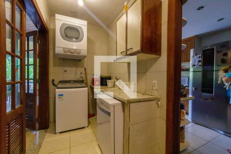 Casa de condomínio à venda com 410m², 5 quartos e 2 vagasÁrea de Serviço