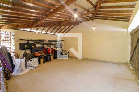 Casa de condomínio à venda com 410m², 5 quartos e 2 vagasGaragem