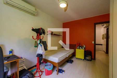 Casa de condomínio à venda com 410m², 5 quartos e 2 vagasQuarto 1