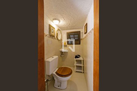 Casa de condomínio à venda com 410m², 5 quartos e 2 vagasBanheiro Quintal