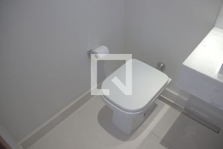 Casa de condomínio para alugar com 142m², 2 quartos e 4 vagasBanheiro